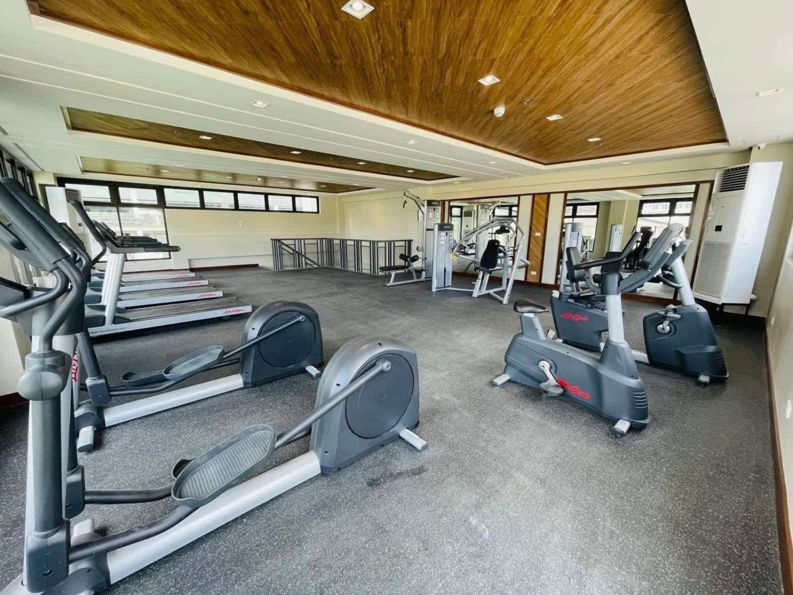 Verdon Parc Davao City With Balcony By Darpm ภายนอก รูปภาพ